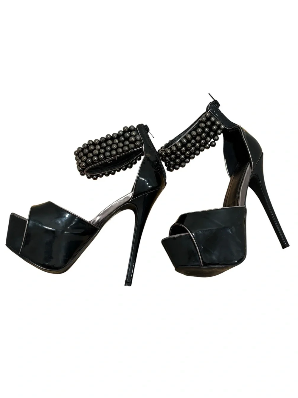 8 Scene Black Patent Platform Heels with Studded Ankle Cuff Size 7 SUPER CUTE